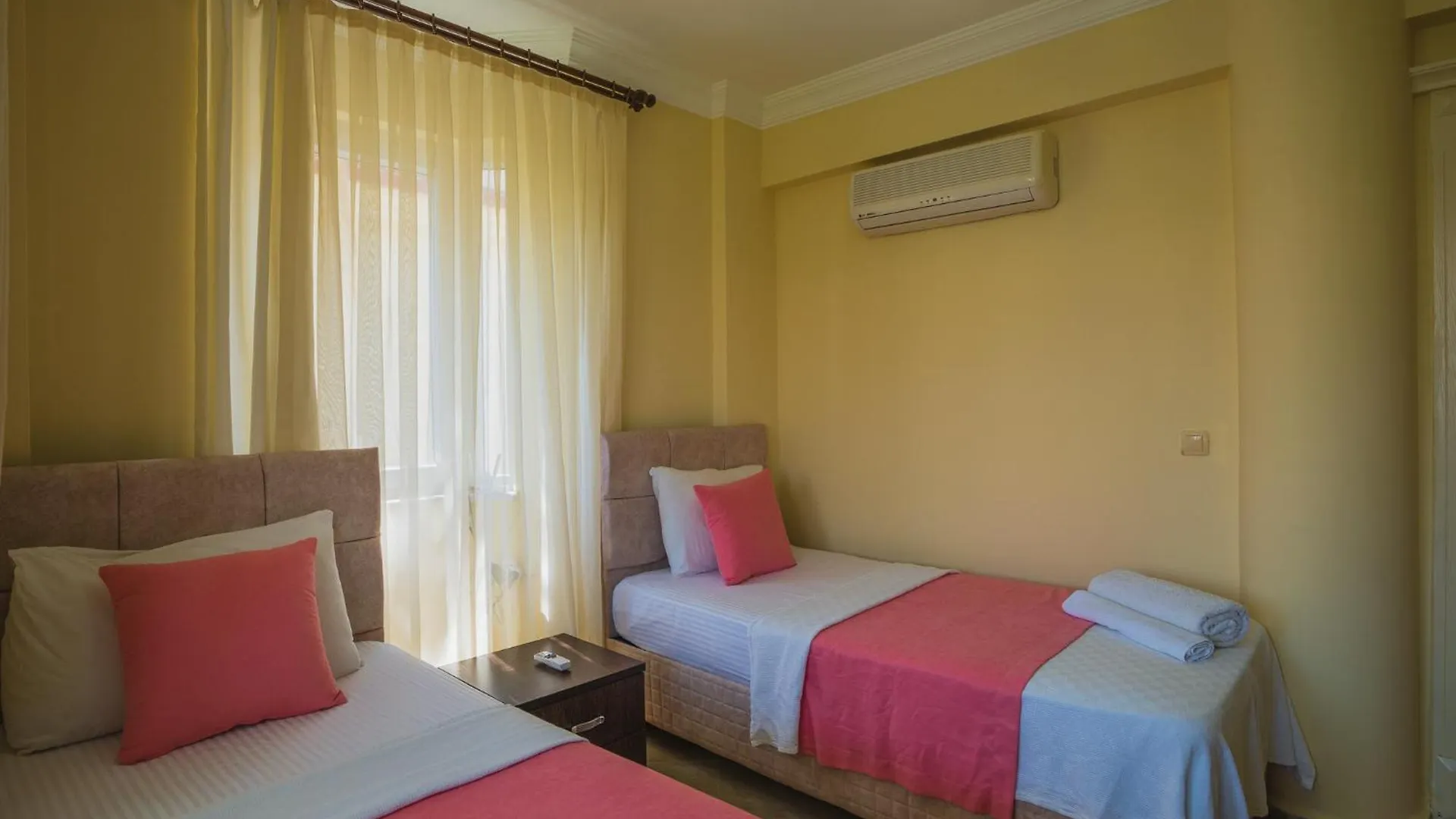 Sunset Beach Resort Aqua Lettings Fethiye Aparthotel