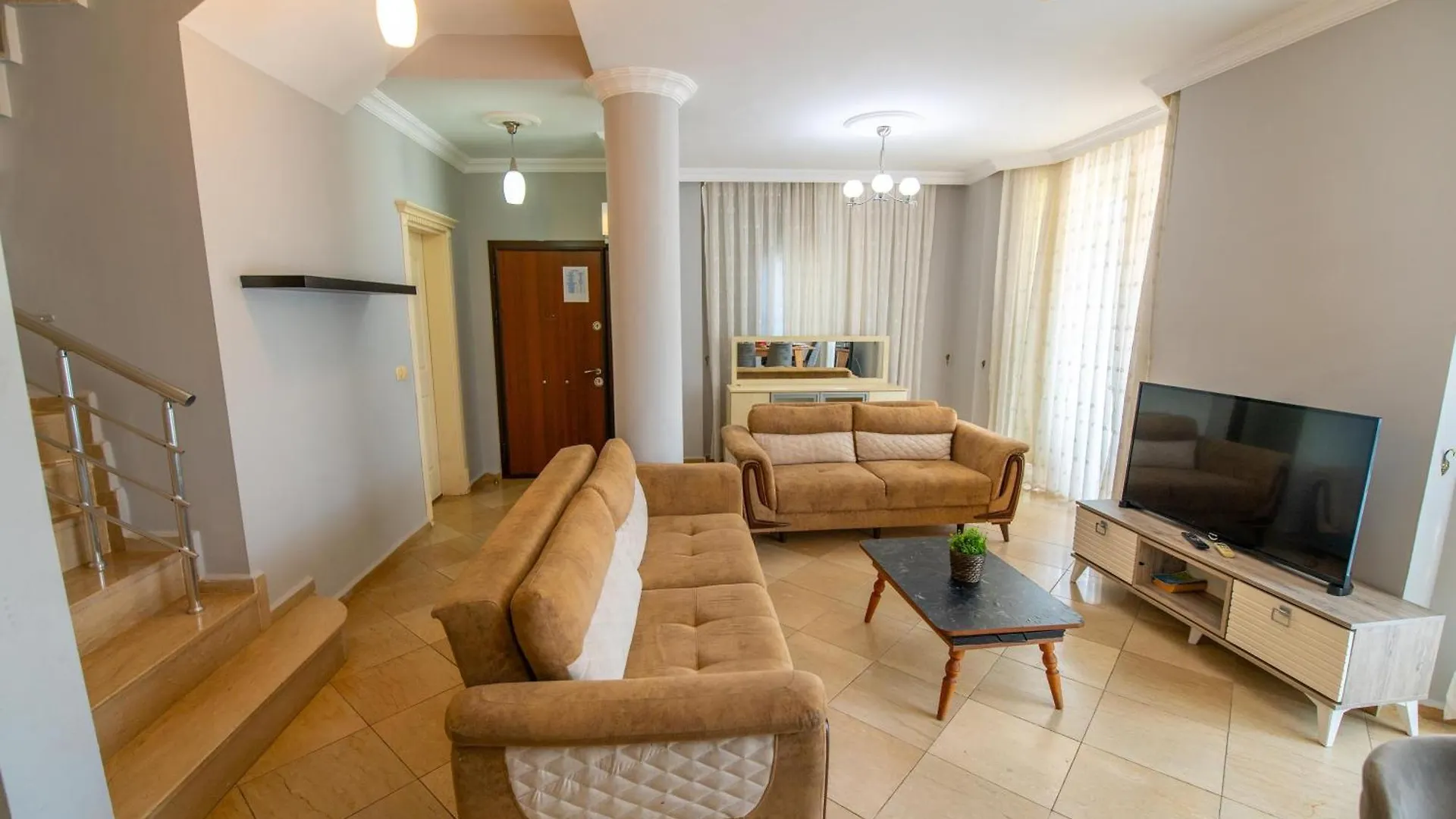 Sunset Beach Resort Aqua Lettings 페티예